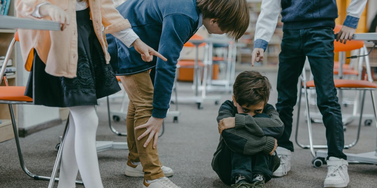 Les stratégies efficaces pour surmonter les défis de l’intégration sensorielle à l’école